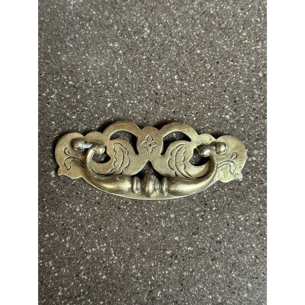 VTG Keeler Brass Company Chippendale Bail Handle 4.25